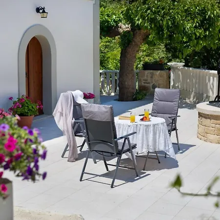 Panethimos House In Nature Holiday home *